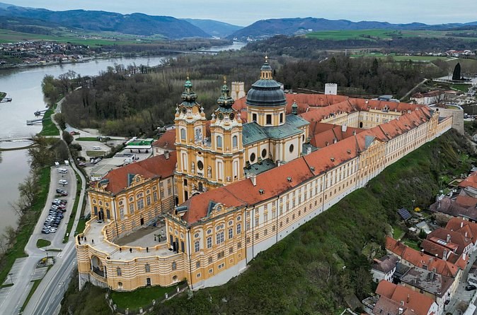 Private Wachau Valley Wine Experience: Tastings, History & Views