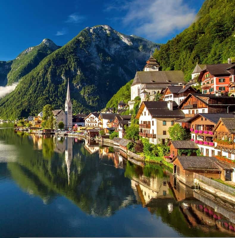 From Vienna: Wachau, Melk Abbey, Salzburg and boat trip!